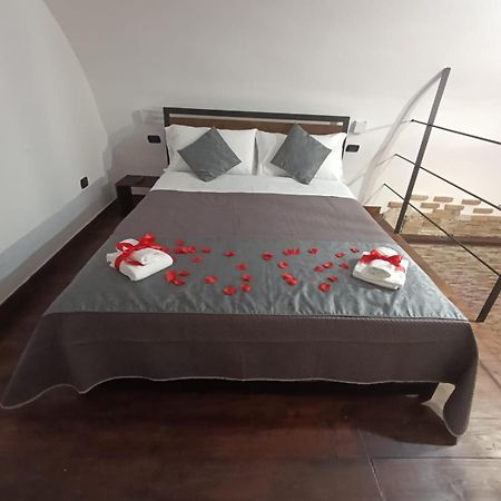 Diora Suite Помпей Екстериор снимка