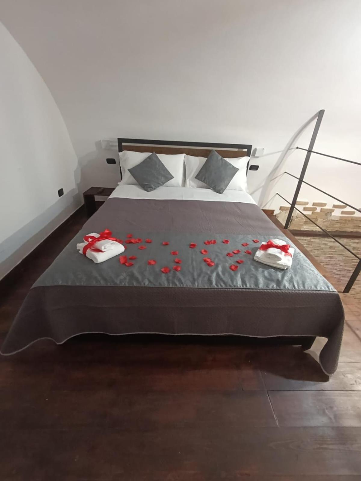 Diora Suite Помпей Екстериор снимка